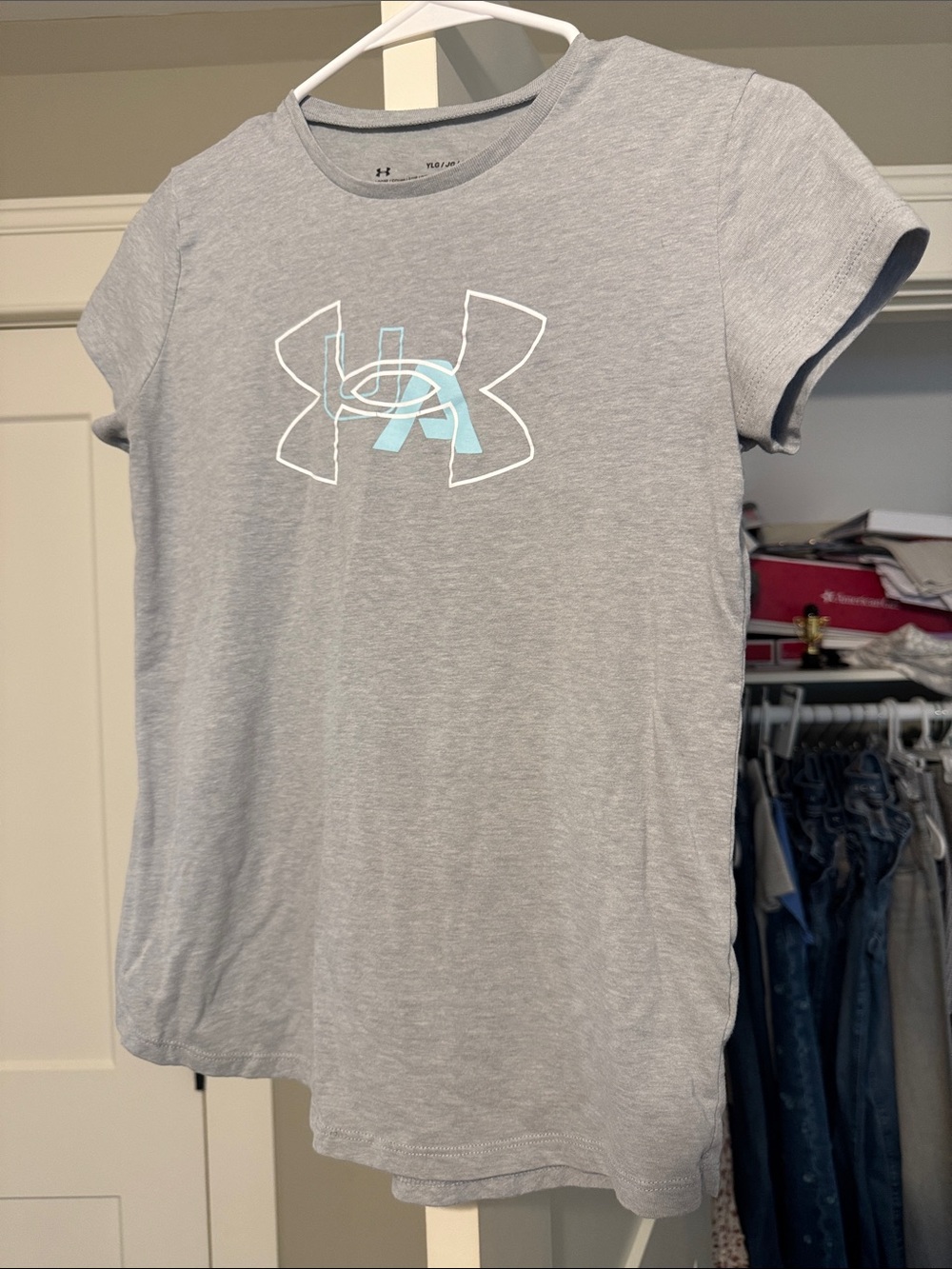 Under Armour Girls' Light Gray Tee with Aqua Logo Accent